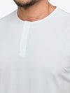 AO Henley Curve-Hem | White Signature-fit PYCA ProÂ®